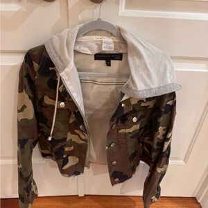 Veronica Beard Olive & Brown Camouflage Hooded Utility Jacket